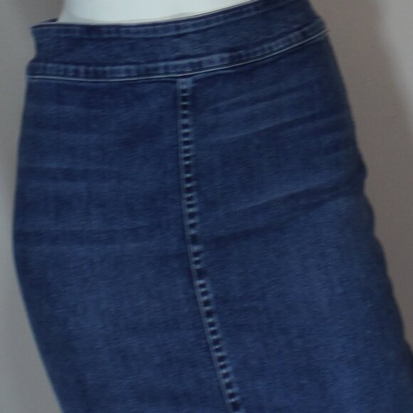 Aritzia The Casting Blue Denim  midi  woman Skirt size 8 - Picture 8 of 9